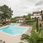 Pierre & La Maldagora Kompleks wypoczynkowy 3*